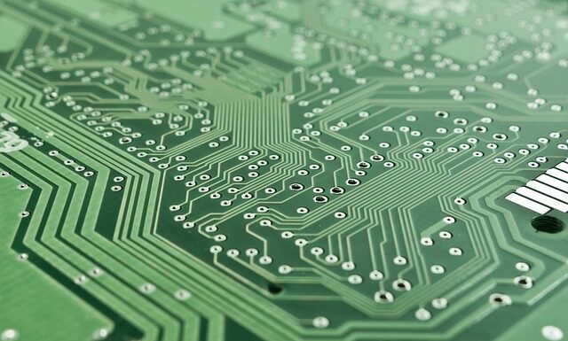 Kto może przeprowadzić kontrolę pracy zdalnej?