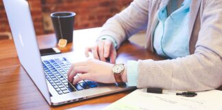 Czy dostawcą Internetu widzi odwiedzane strony VPN?