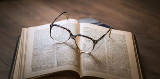 Jak odróżnić prawdziwe informacje od fałszywych?