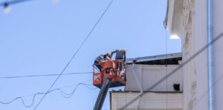 Ile kosztuje nowa ładowarką teleskopowa Manitou